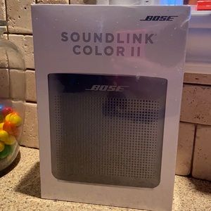 BOSE ⭐️AUTHENTIC ⭐️